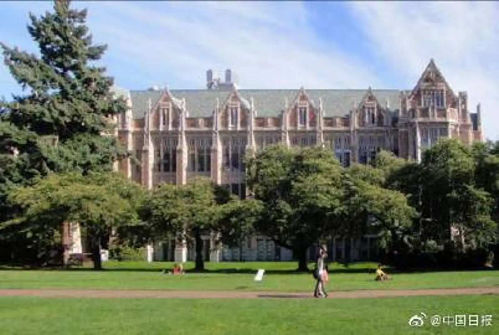 美国华盛顿大学关闭教室 5万学生改上网课
