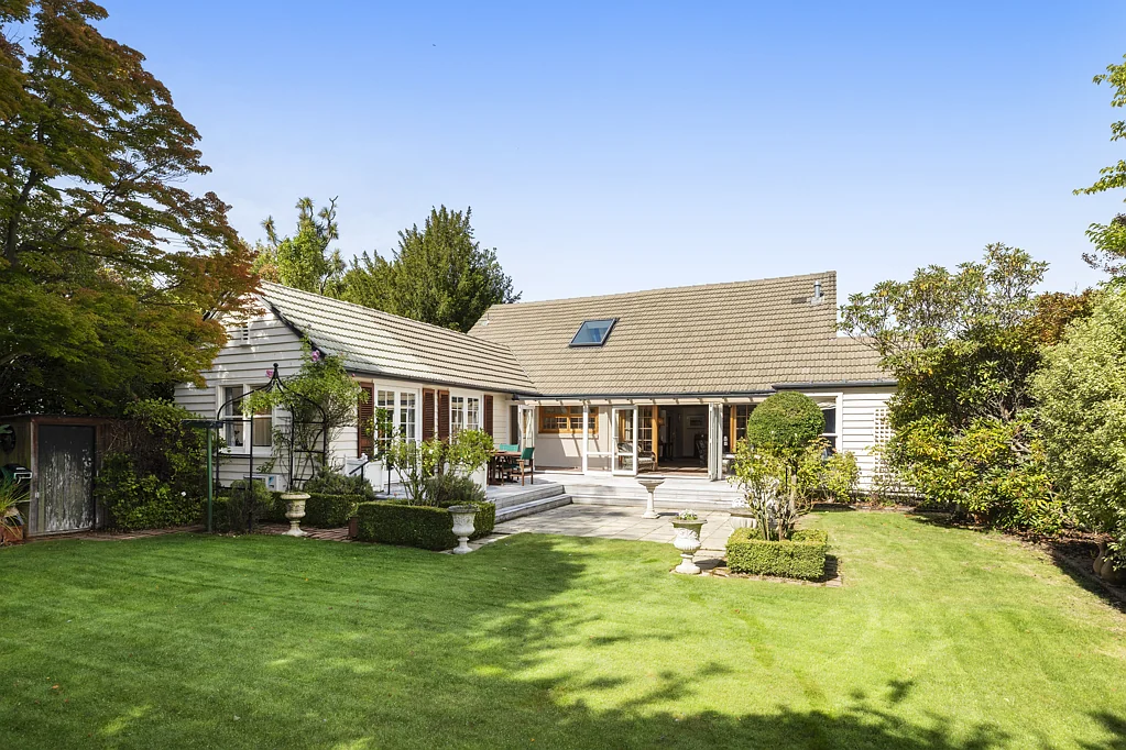 48 Memorial Avenue, Fendalton, Christchurch, Canterbury