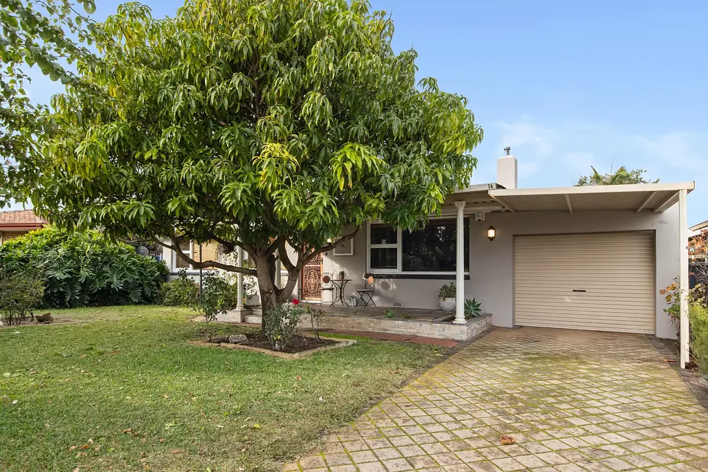 16 Munyard Way, Morley, WA 6062
