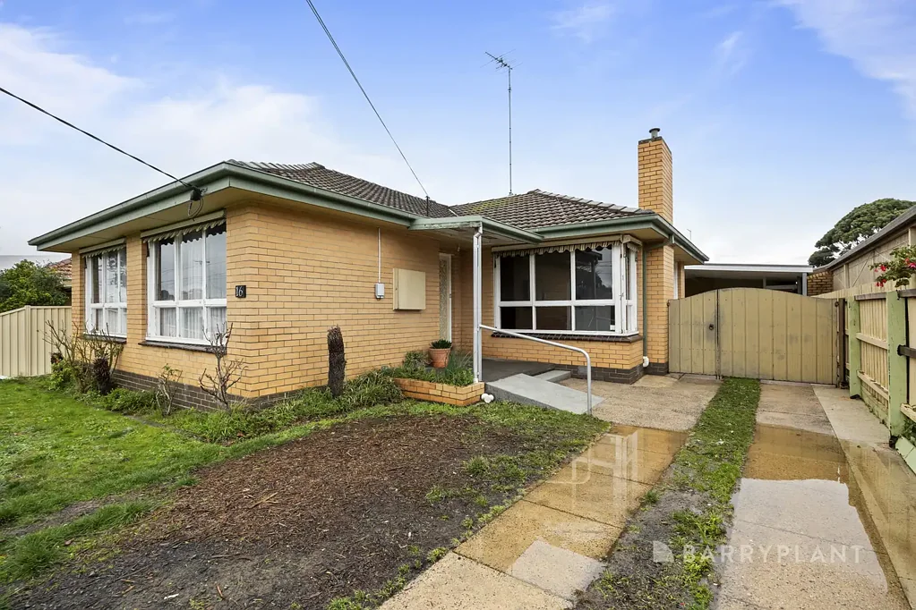 Wendouree 4બેડરૂમ The Family Home + Bungalow + Shedding + Location