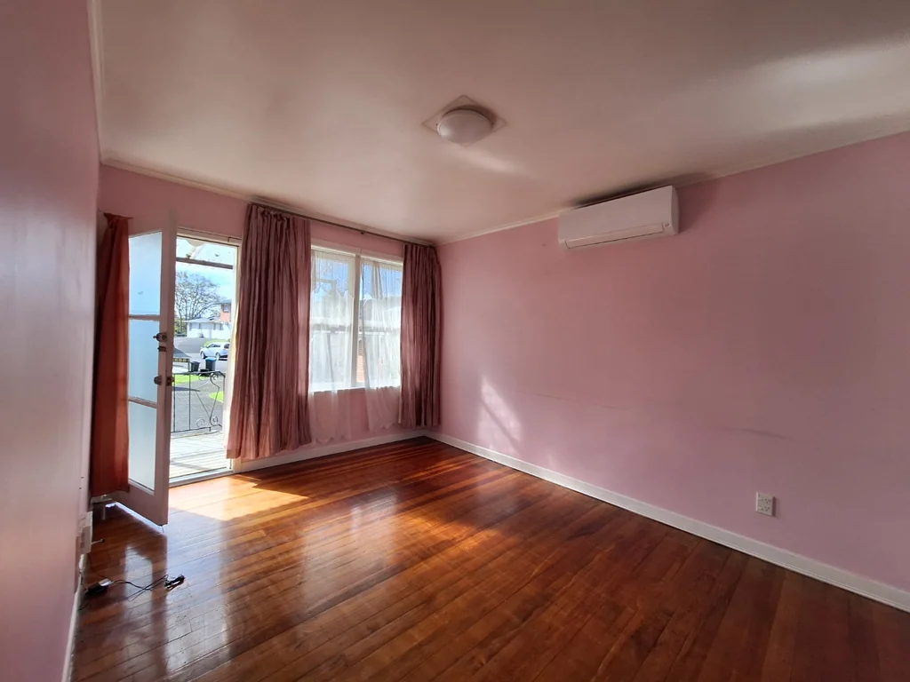 One bedroom unit in Sandringham