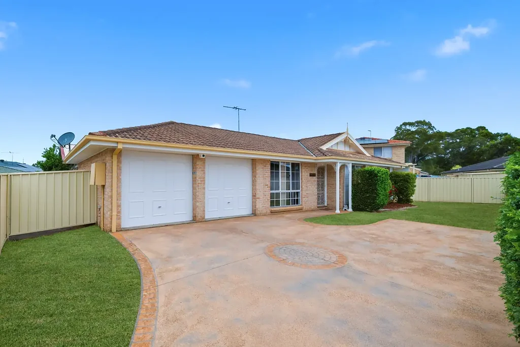 5 Abbott Place, Ingleburn, NSW 2565