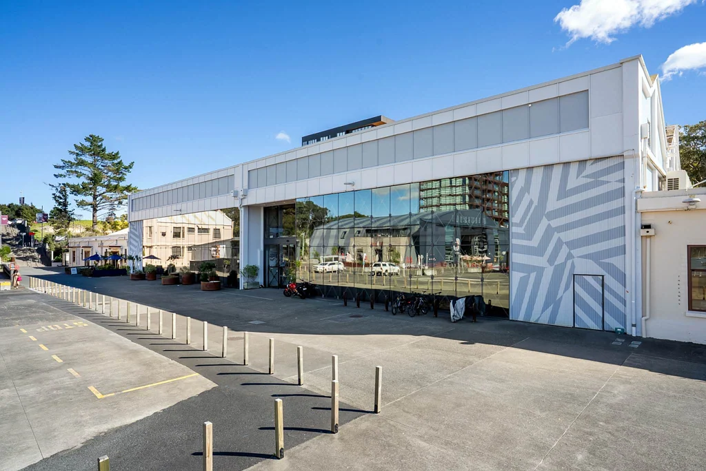 Hobsonville PREMIUM TURNKEY OFFICE CATALINA BAY WATERFRONT