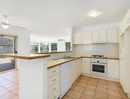 114 Adelphi Street, Rouse Hill, The Hills, 4 غرف, 2 حمامات, House