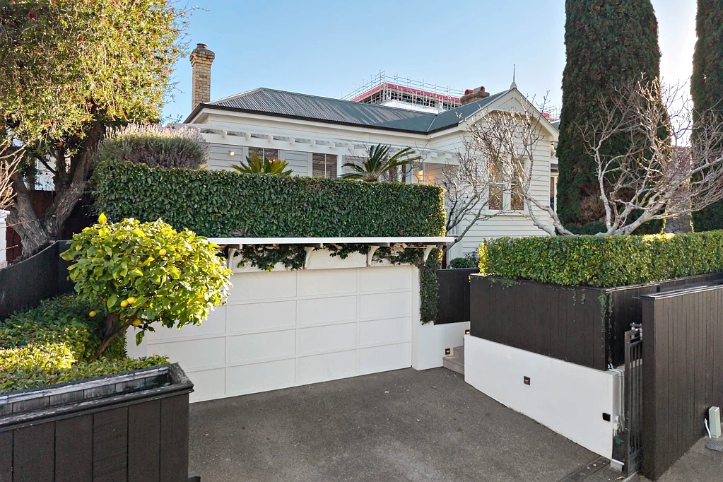 Parnell 3 Bedroom A Rare Parnell Villa, Reimagined