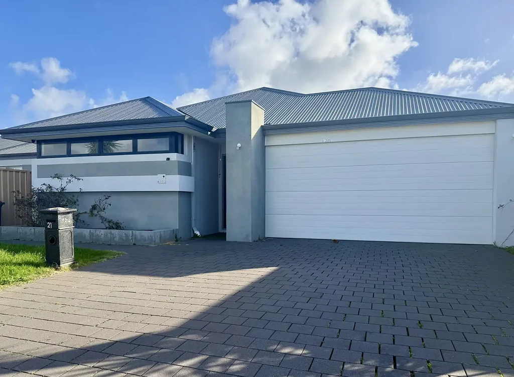 Spacious Family Living Meets Modern Convenience in Baldivis