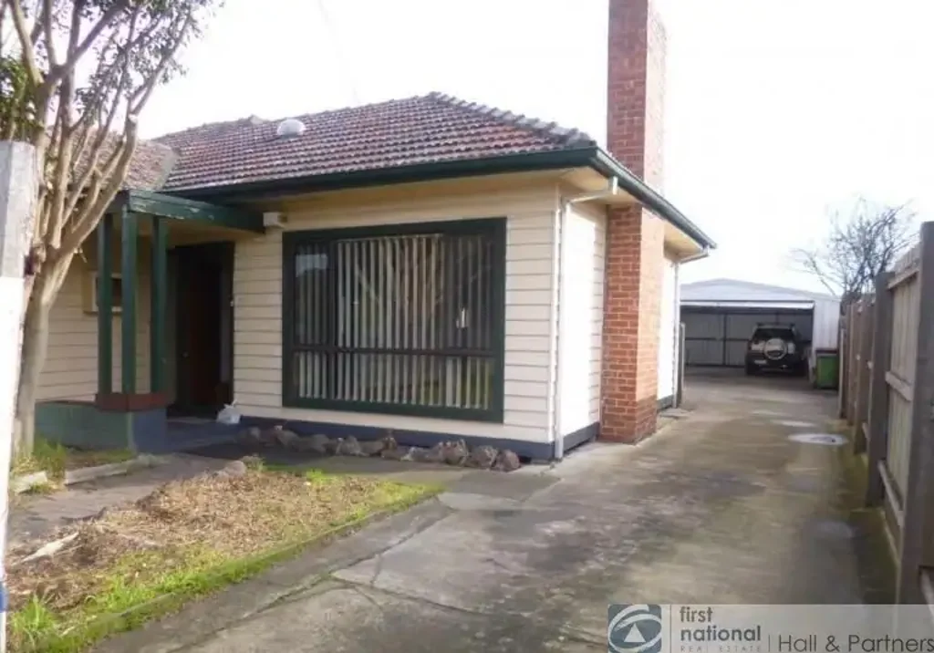Prime Location Family Home