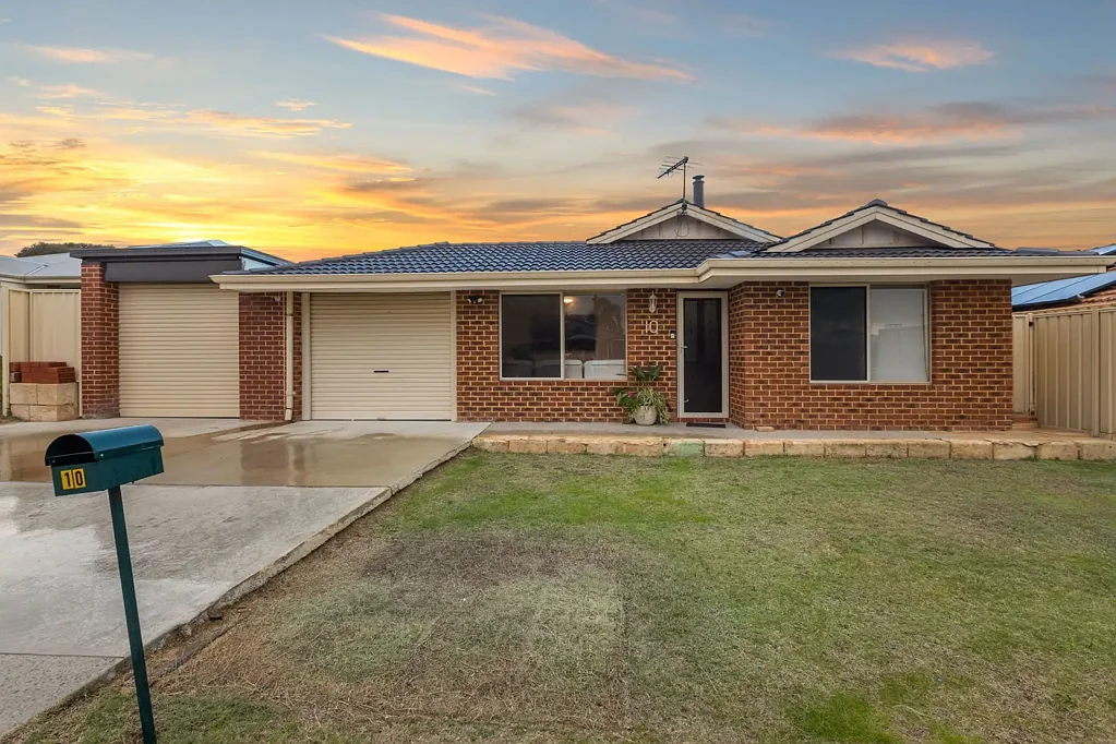 10 Forbes Court, Merriwa, WA 6030
