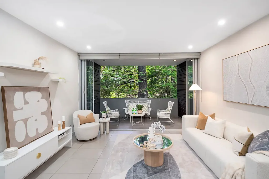 Naremburn 2房 私人后院静谧 朝北采光优越 Bosch厨电齐全 无缝室内外生活 靠近公园步道 便捷城市通勤 Huge Blissfully Private Townhouse With Lush Natural Vistas