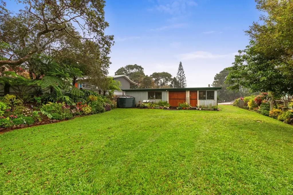 Tarzali 4房  Side Access  I  Move-In Ready  I Generous 1,214m² Block