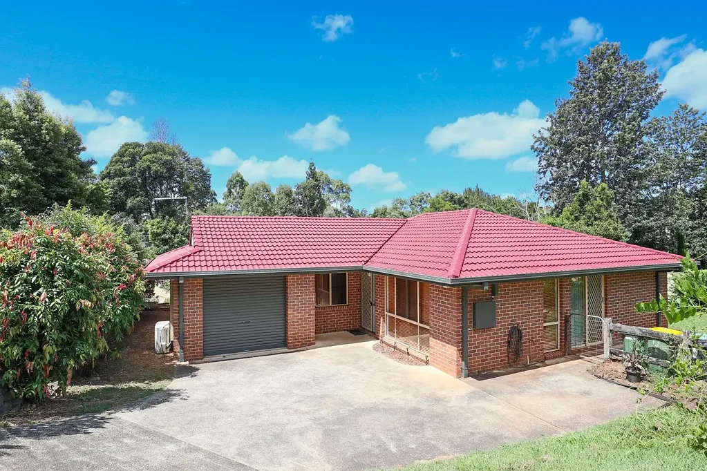 NEAT AND TIDY FAMILY HOME