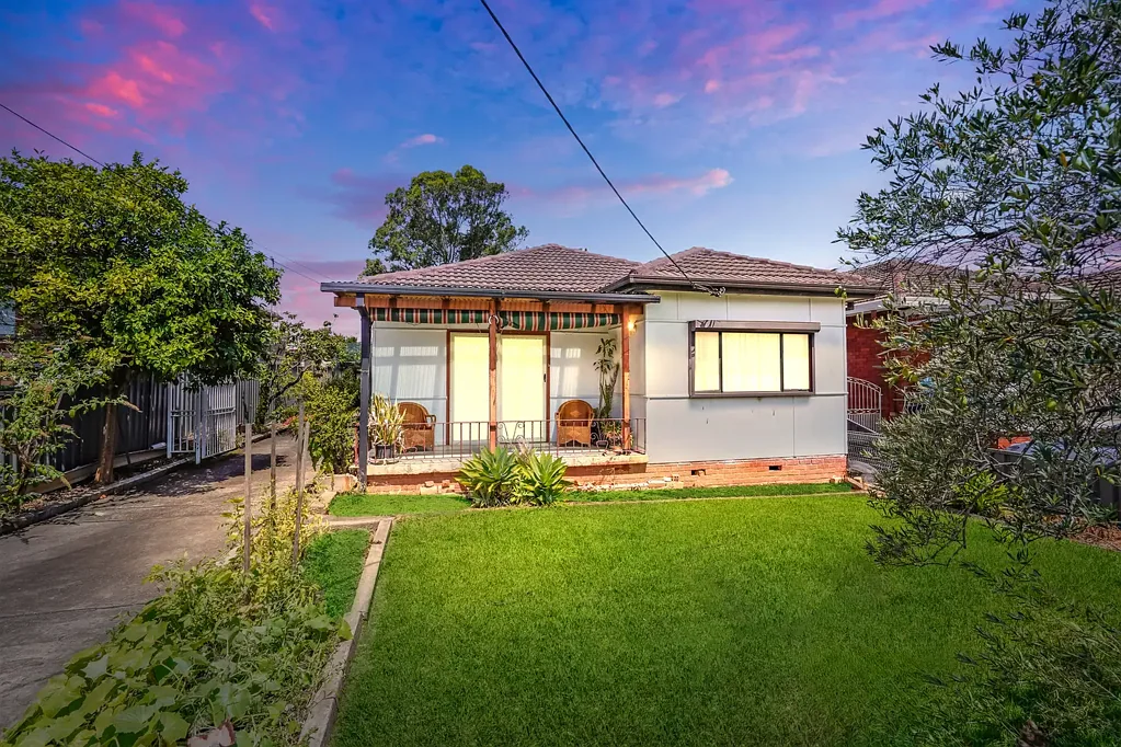 141 Girraween Road, Girraween, NSW 2145