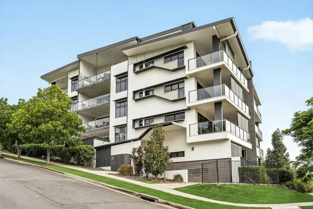 305/30 York Street, Indooroopilly, QLD 4068