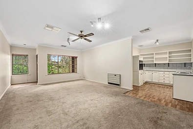 Silid Pahingahan - 11/11 Thomas Drive, Happy Valley, SA 5159