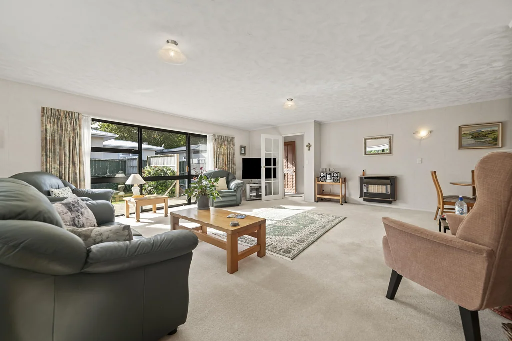 3 Bedroom West End Area