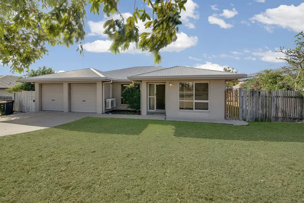 391 Farm Street, Norman Gardens, QLD 4701