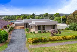 933 Geelong Road, Canadian