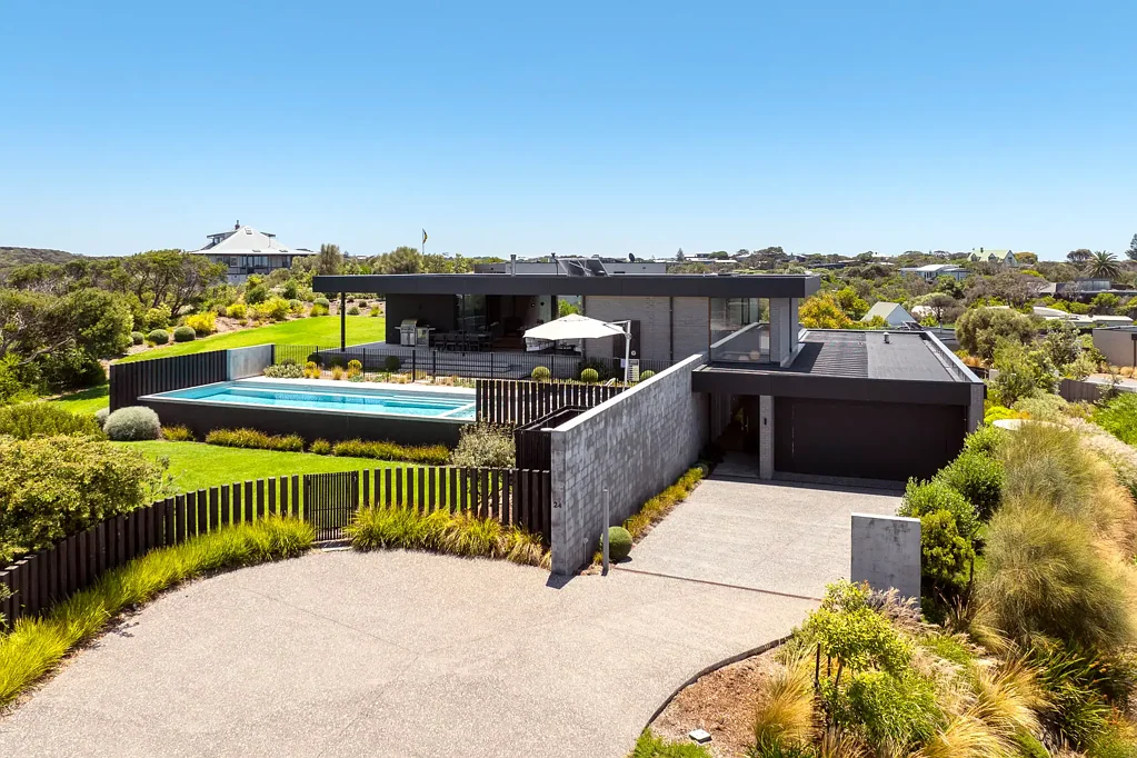 24 Montfort Close, Blairgowrie, VIC 3942