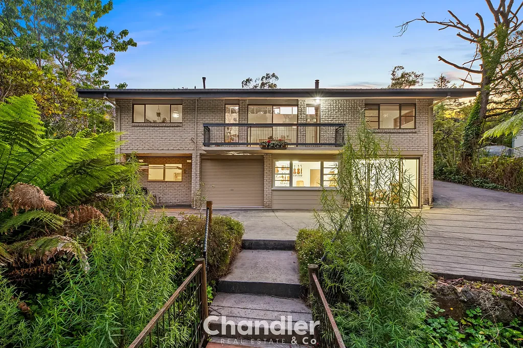 7 Pioneer Avenue, Upwey, VIC 3158
