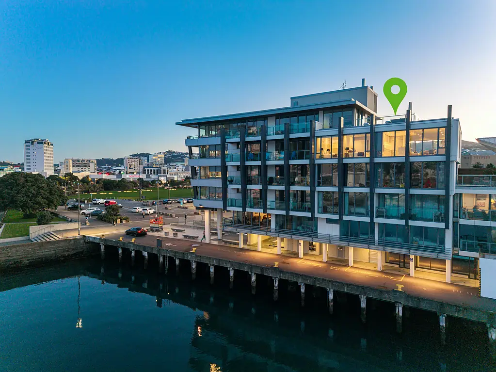 Te Aro 2房  PRESTIGIOUS WATERFRONT LIVING