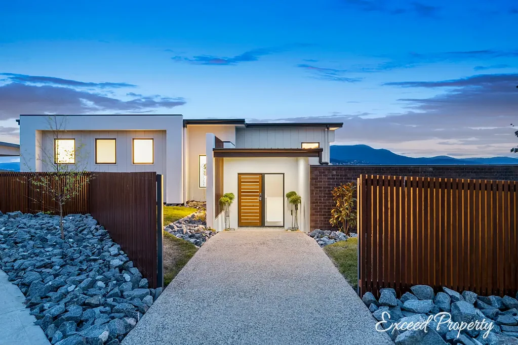 Tranmere 3ਬੈੱਡਰੂਮ Luxurious Townhouse Living in Tranmere!