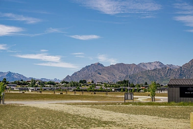 Lake Hawea Want to own in Hawea?