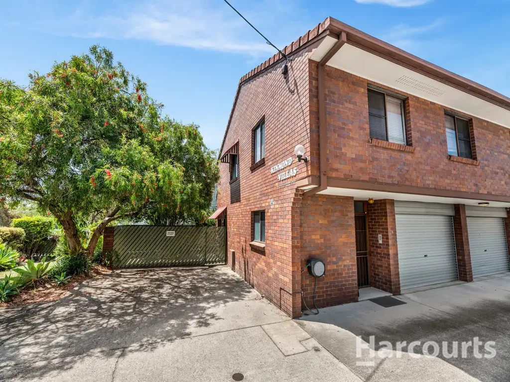Perfectly Positioned Townhouse