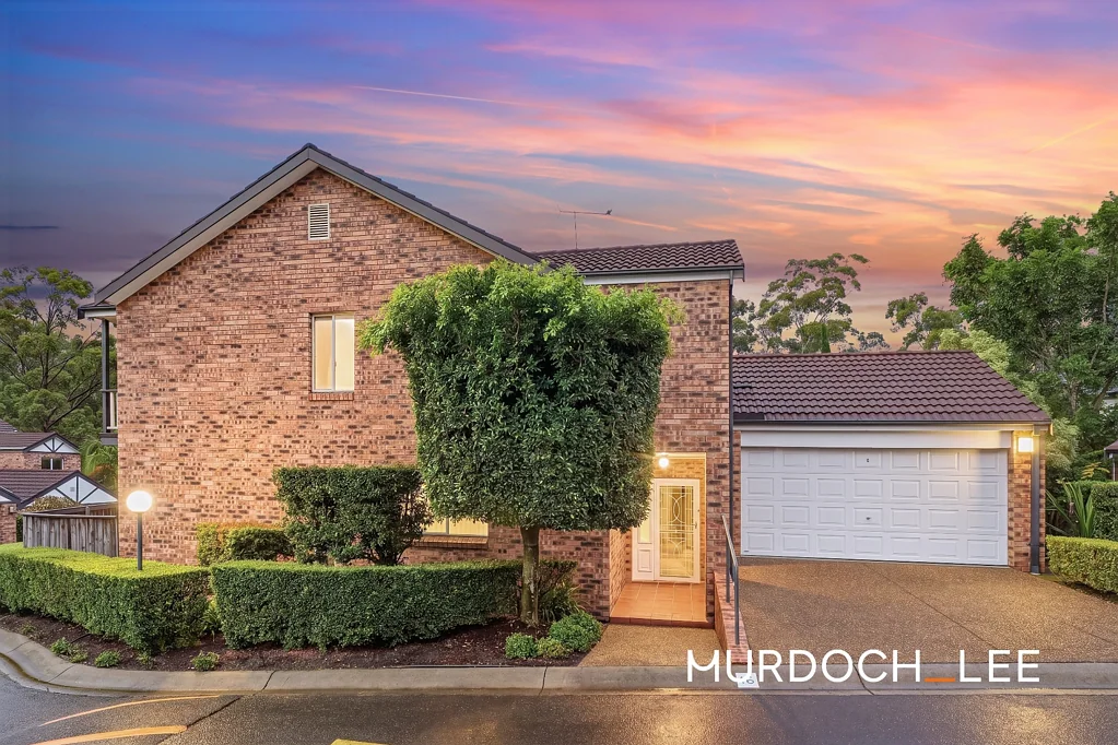 Cherrybrook 3chambre Elegant Family Townhouse with Private Courtyard & Balcony