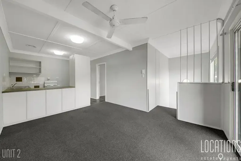 Spacious 2-Bedroom Unit in Prime Gladstone Location!