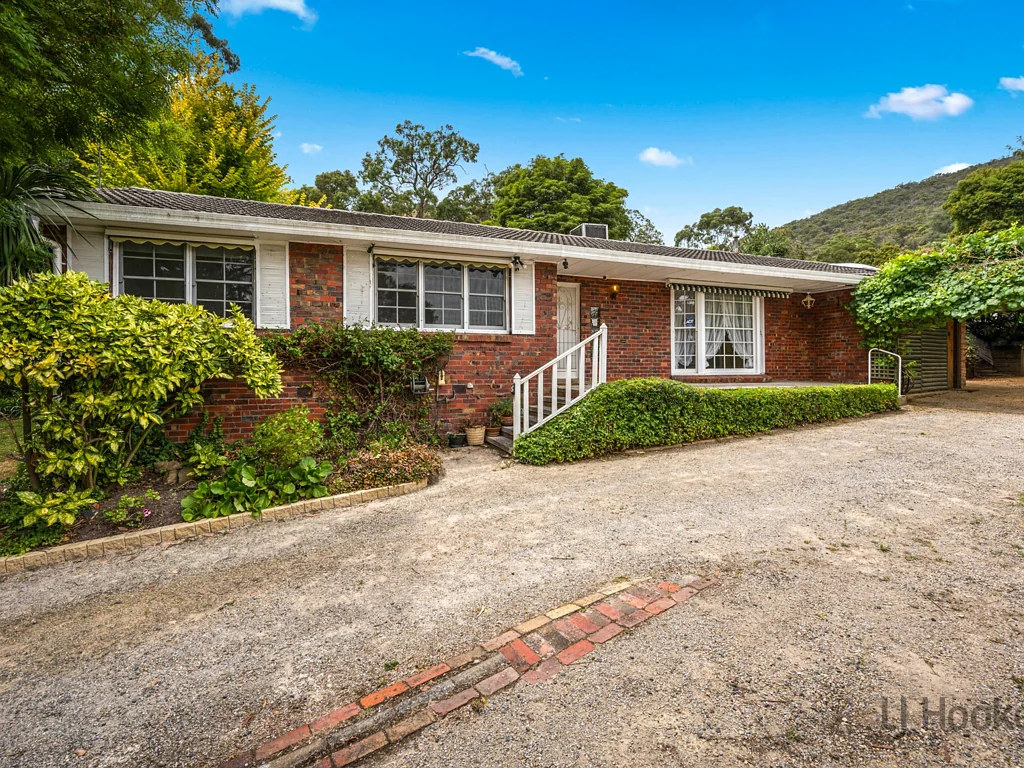 6 Old Forest Road, The Basin, VIC 3154