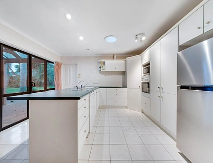 70 Lothian Brae, Wattle Downs, Manukau City, 4 ห้องนอน, 2 ห้องน้ำ, House