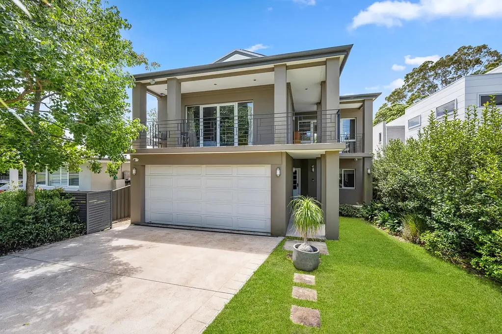 31 Wollun Street, Como, NSW 2226