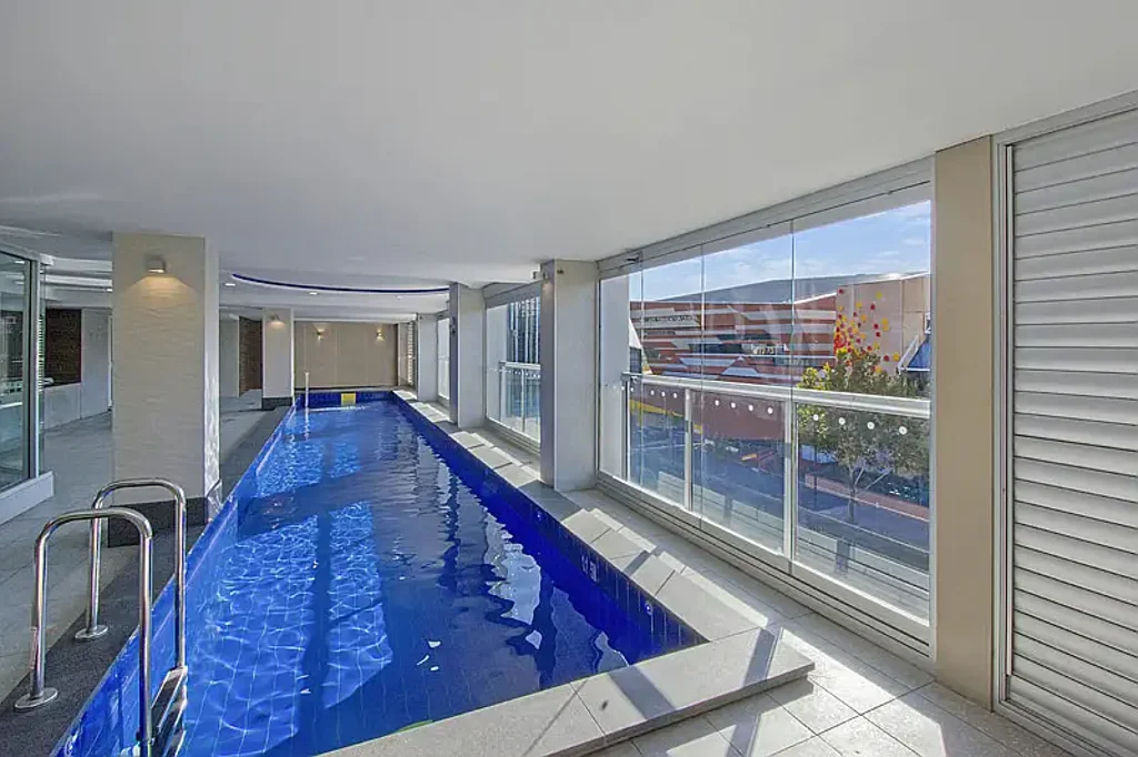 Adelaide 2બેડરૂમ Cash Flow Tenanted + Furnished & Views +Gym +Pool +Sauna! The Embassy In the Heart of Adelaide