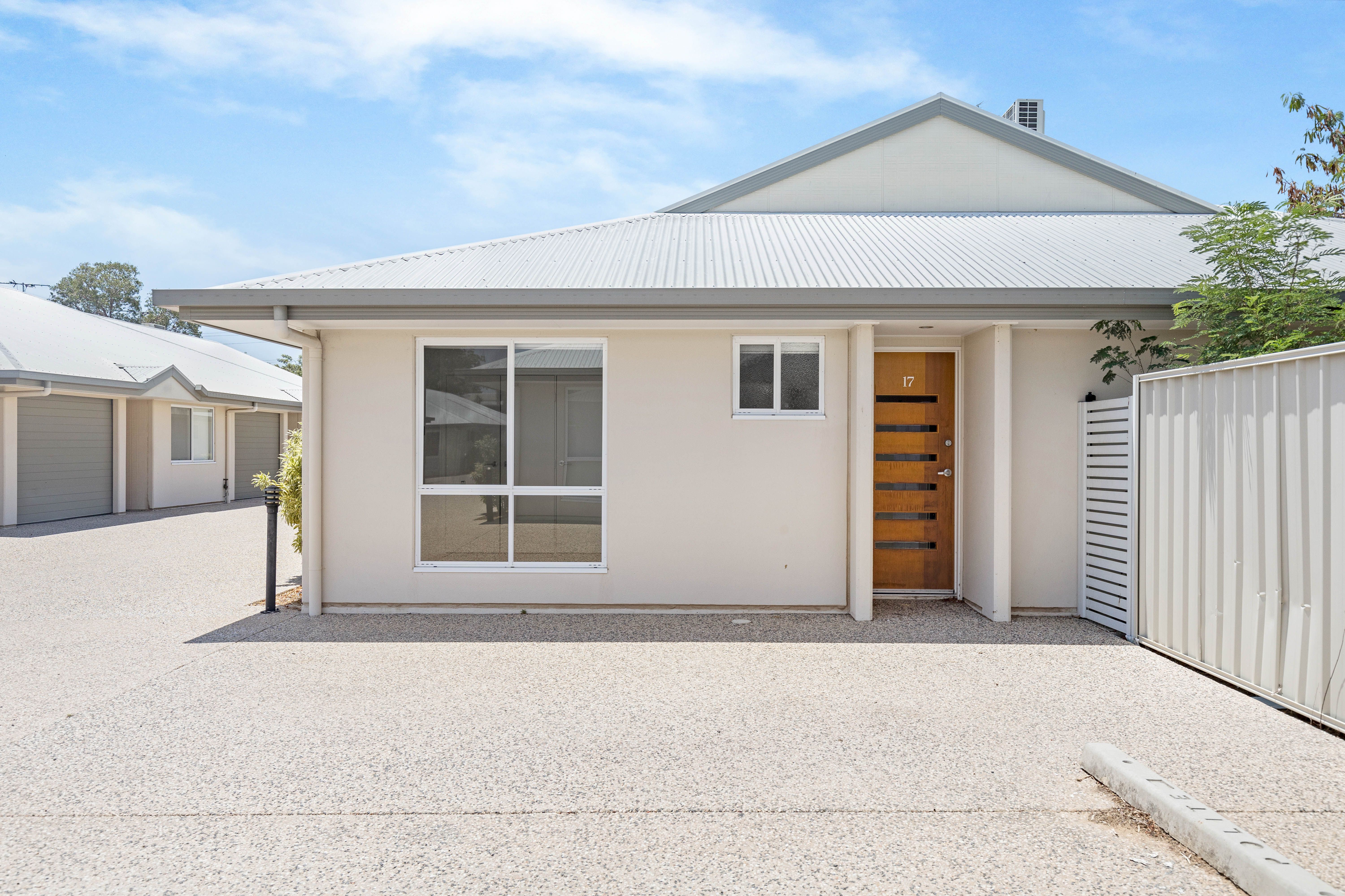 UNIT 17 53 RETRO ST, EMERALD QLD 4720, 0 Schlafzimmer, 0 Badezimmer, Unit