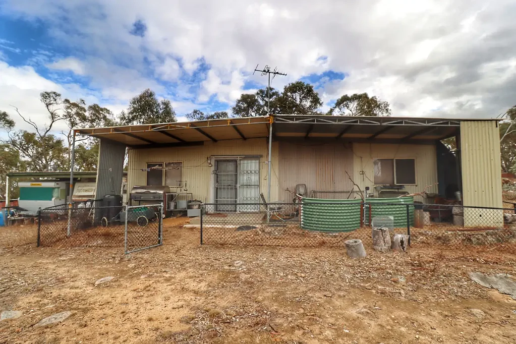 218 Cobb Drive, Woodstock, NSW 2793