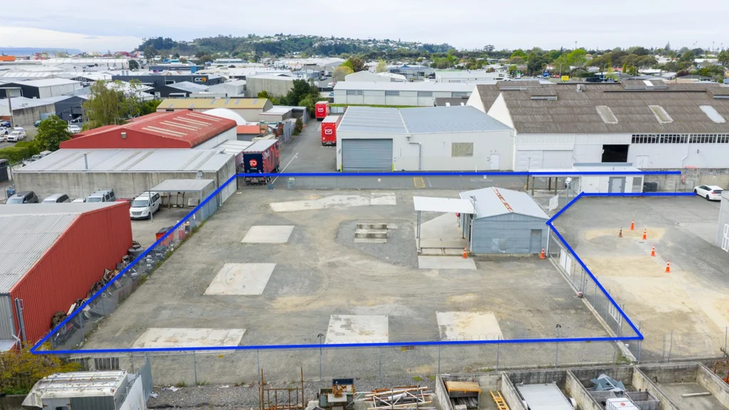 Pirimai Versatile Rear Yard with Shed & Office