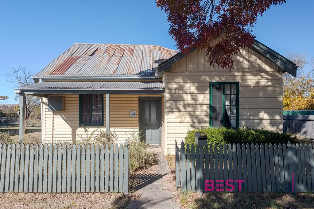 26 Adelaide Street, Blayney, NSW 2799