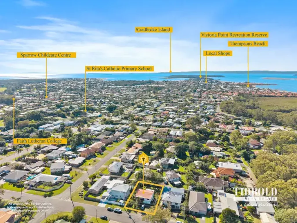 Victoria Point 3房 坡地607平米地块 翻新厨房电炉 安全多车停车位 湾边家庭位置 便利设施步行达 Elevated living in a prime bayside location!