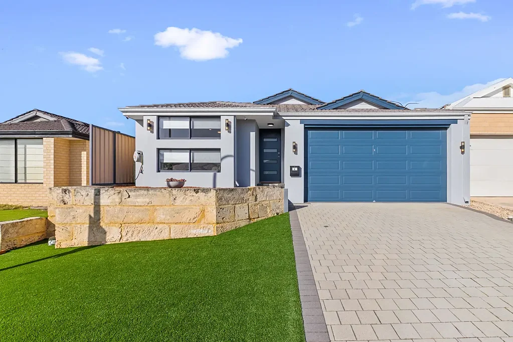 Clarkson 3Habitaciones First Chance to View - This Saturday 22nd @ 11:00am - 11:30am