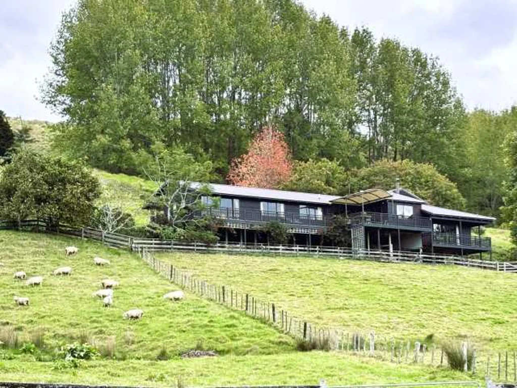 Matakana 6房  Country Living with Space, Sheds & Flexibility