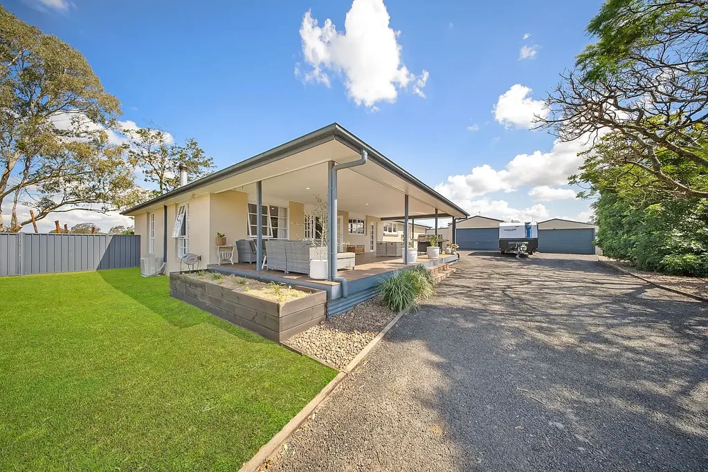 Seaham 4બેડરૂમ Charming Family Escape with Alfresco Living & Country Views