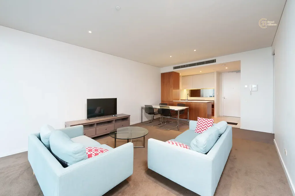 INNER CITY LIVING APARTMENT @$880 per week