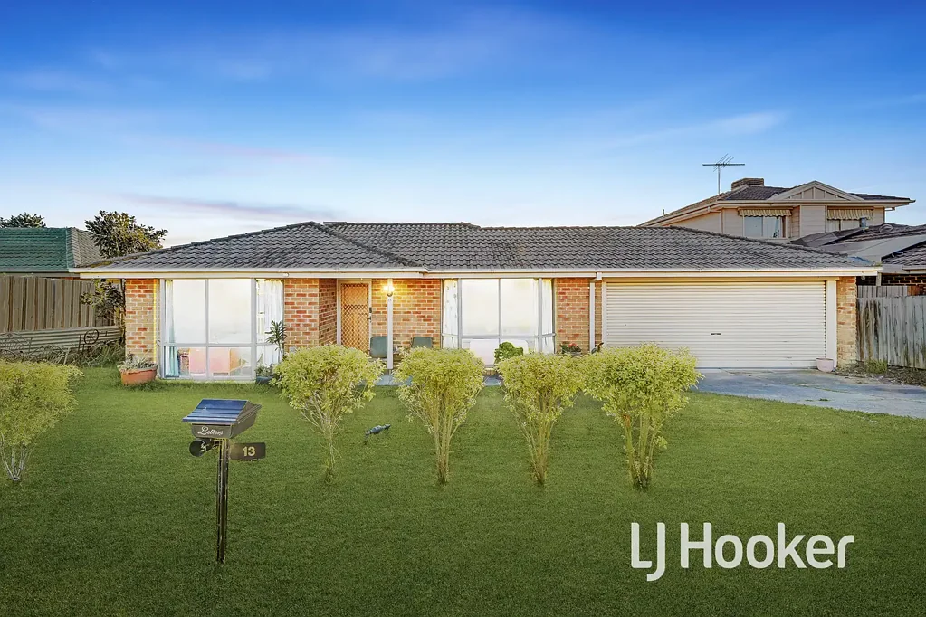 Hampton Park 3Zimmer Family Living in a Quiet Court Location!
