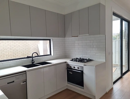 2/8 Evans Crescent, Reservoir, VIC 3073, 3 ਕਮਰੇ, 2 ਬਾਥਰੂਮ, Townhouse