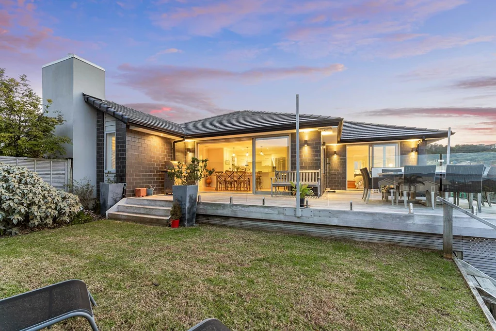 Snells Beach 4ਬੈੱਡਰੂਮ Sought-After Bay-Side