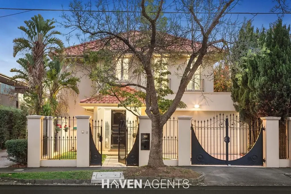BAYSIDE FOUR BEDROOM FAMILY RESIDENCE IN BLUECHIP LOCALE | HAVEN AGENTS