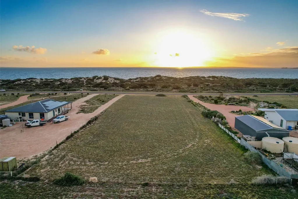 Ceduna Waters Build Your Dream Home at the Rear of the Block to Gain Superb Views of Beautiful Bosanquet Bay