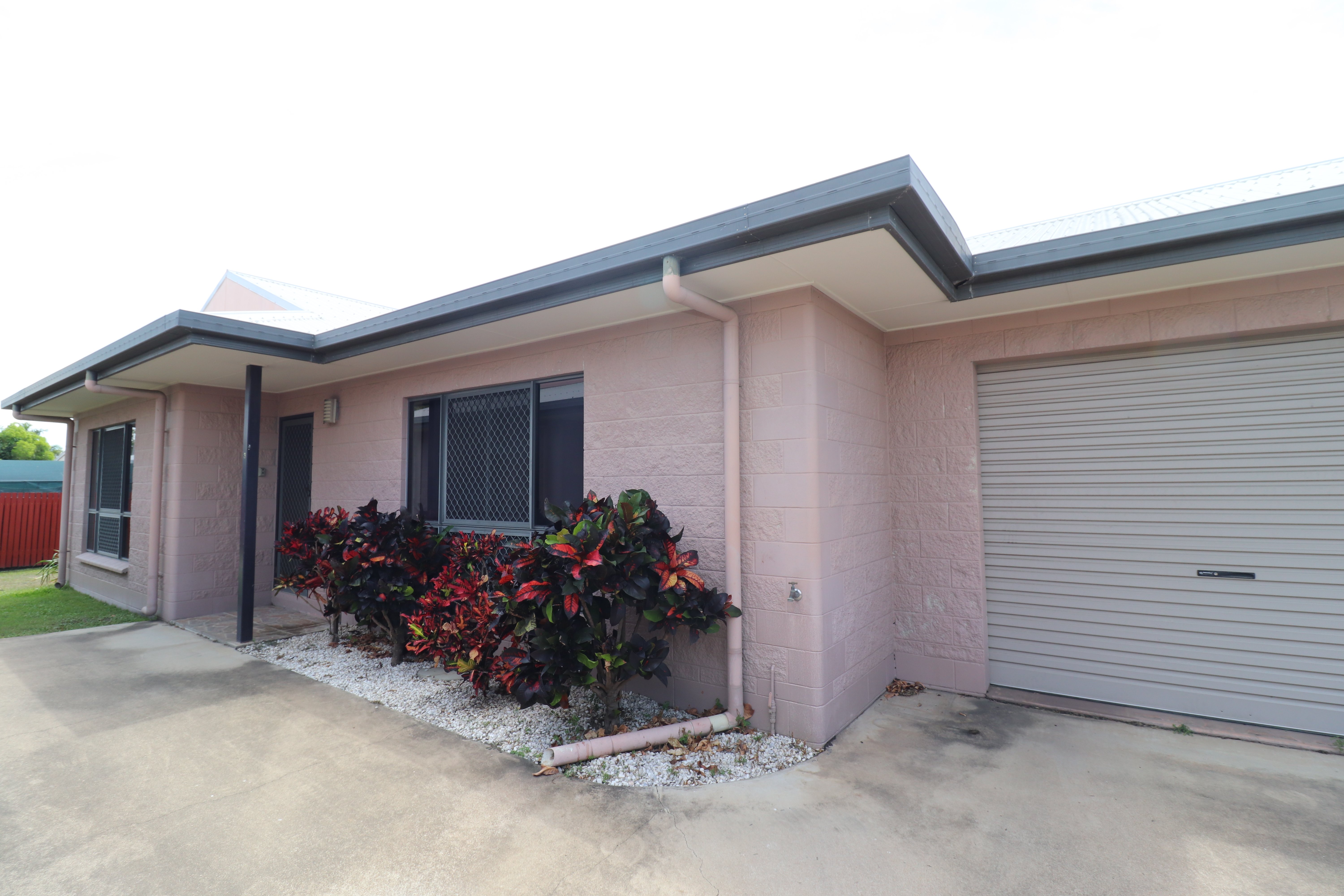 UNIT 3 4 PARKER ST, AYR QLD 4807, 0 Bedrooms, 0 Bathrooms, Unit