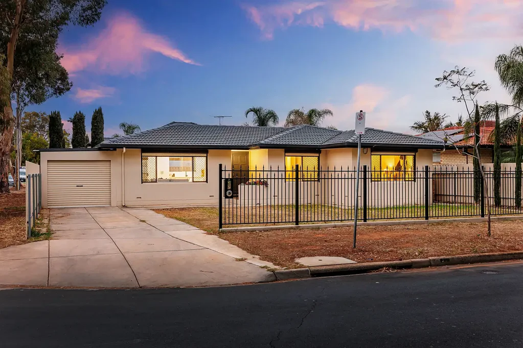 Salisbury Downs 4房  Move In Ready Family Home