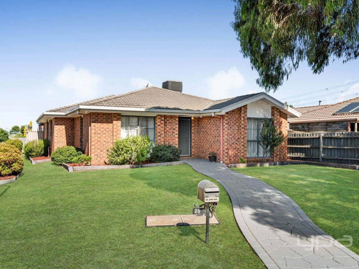 25 SHERIDAN WAY, ROXBURGH PARK VIC 3064, 0 Kuwarto, 0 Banyo, House